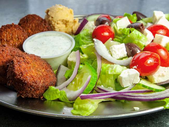 Falafel Greek Salad 